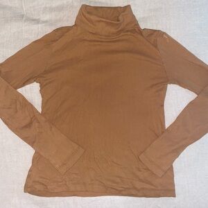 Kotn turtleneck large